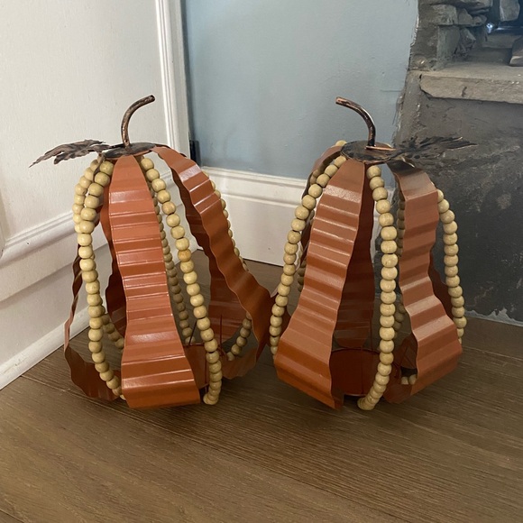 Rustic Pumpkin Decor with Beads - Picture 1 of 2